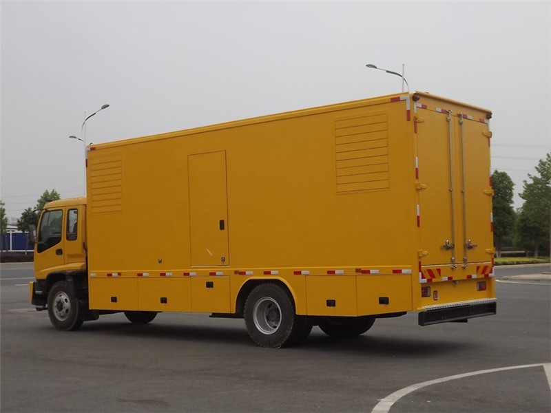 鄂伦春发电车出租- 柴油发电机油箱怎么清洗