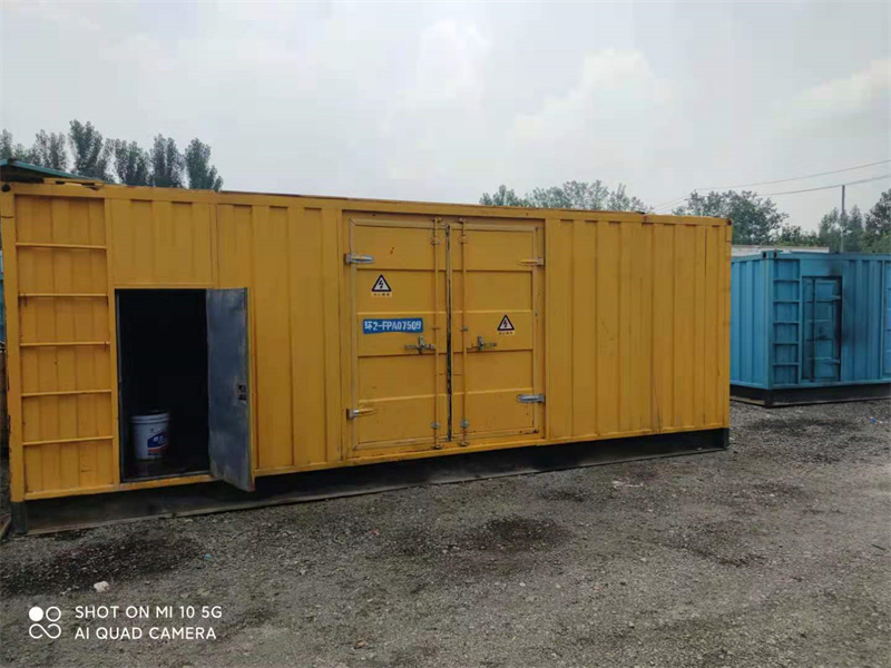 鄂伦春200KW柴油发电机组需要配备什么型号的电缆线？