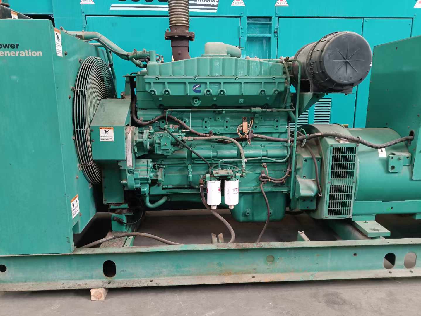 鄂伦春过载会对 600kW 柴油发电机组造成哪些损害？