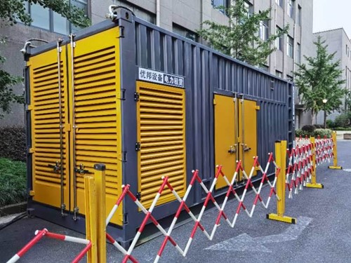 鄂伦春如何使用转速表检查发动机的转速？